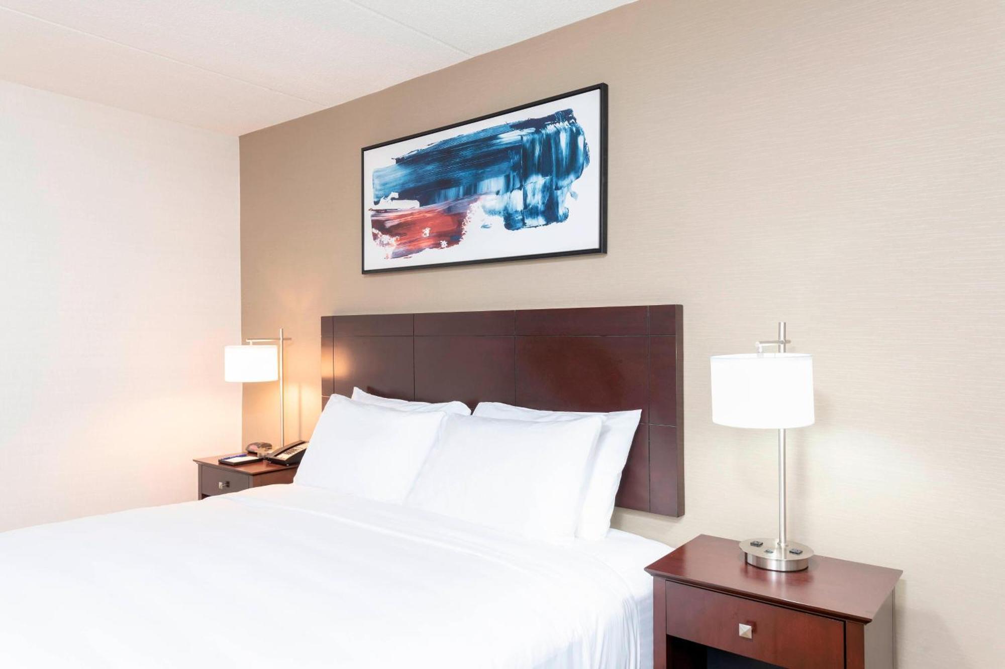 Delta Hotels By Marriott Kalamazoo Conference Center Exteriör bild